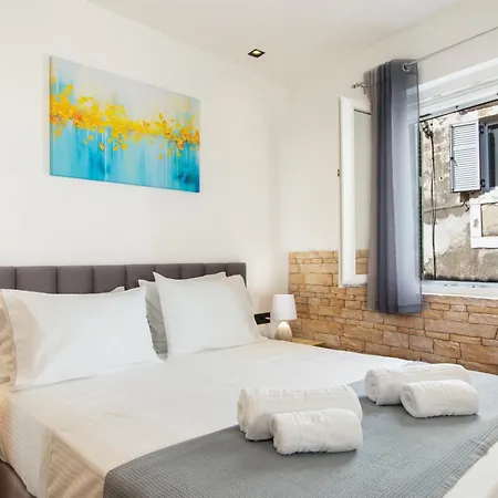 Little Gem By Corfuescapes Daire *